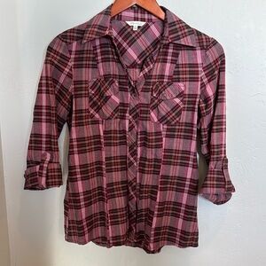 Women’s small Maurice’s button up western style shirt